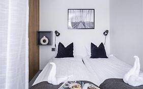 HOOM Home&Hotel Järfälla